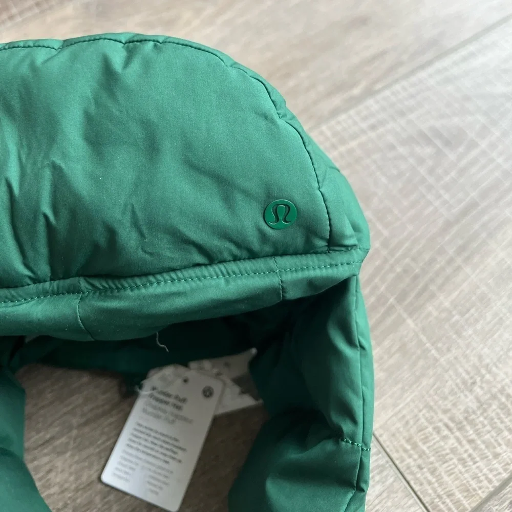 Lululemon Wunder Puff Trapper Hat in Everglade Green